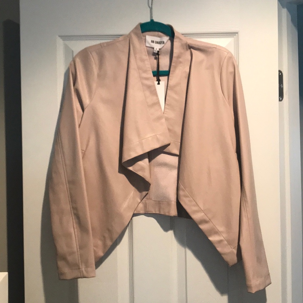 BB DAKOTA FAUX LEATHER JACKET